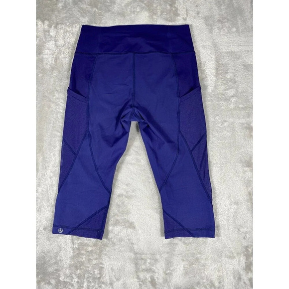 LULULEMON Purple Cropped Capri Leggings Size 8 - Picture 3 of 11